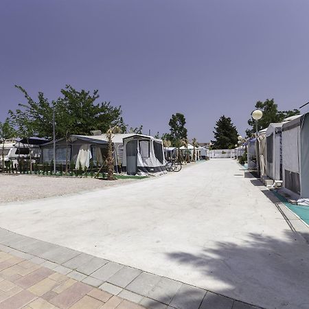 Camping Los Llanos Denia Exterior photo